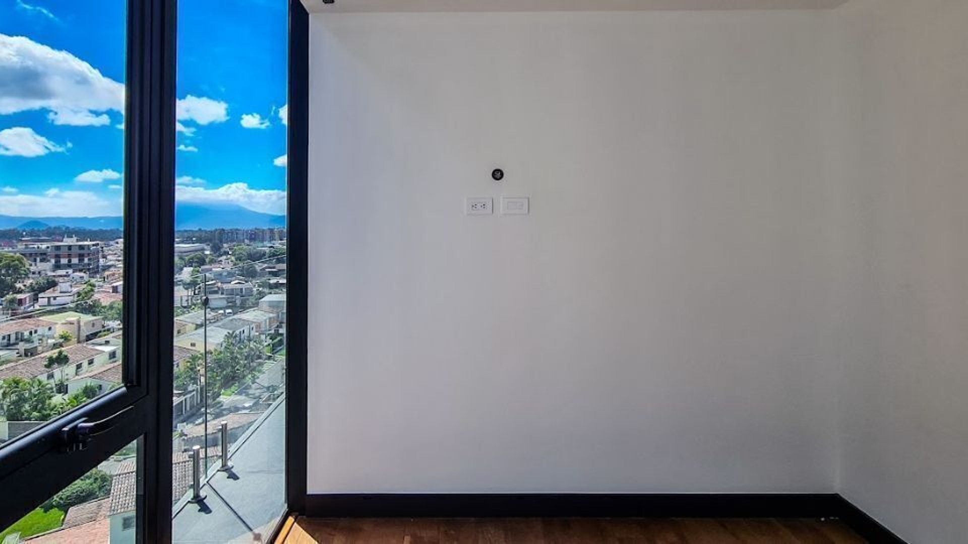 Apartamento en Venta en Villas Mariscal zona 11 - Miniatura 6
