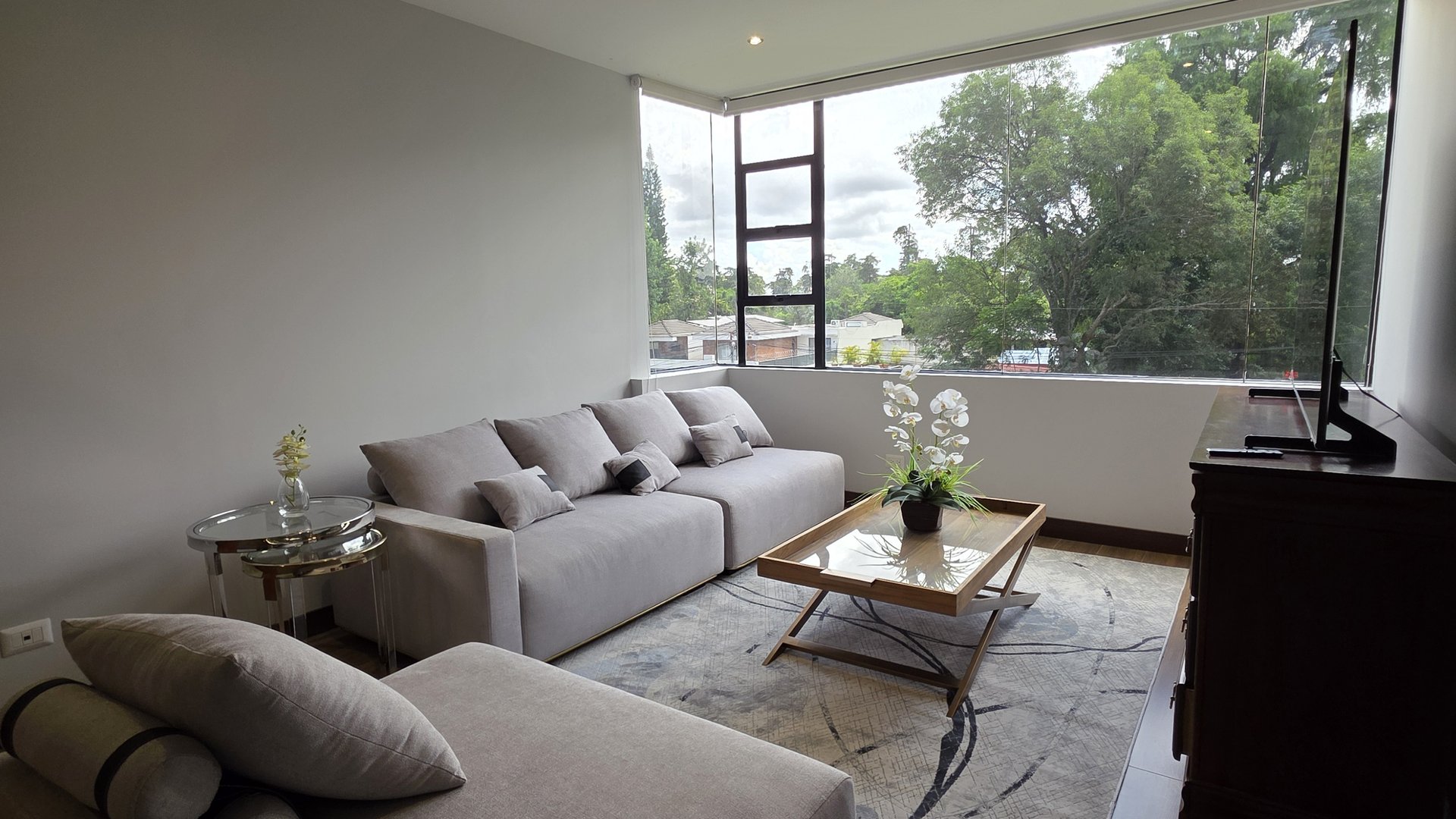 Amplio Apartamento en venta en zona 10 Guatemala