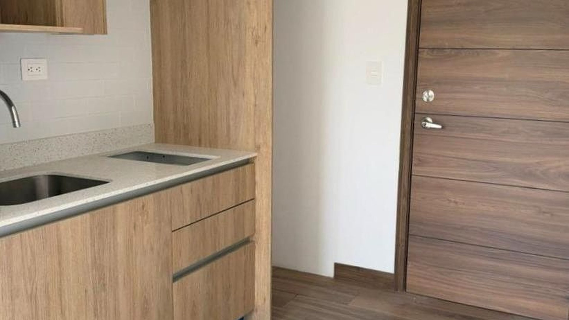 Apartamento en Venta – Edificio Privé, Zona 15 VH1 - Miniatura 3
