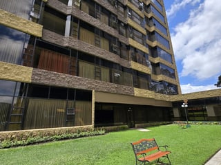 En Renta apartamento amueblado en zona 10 Guatemala - 2