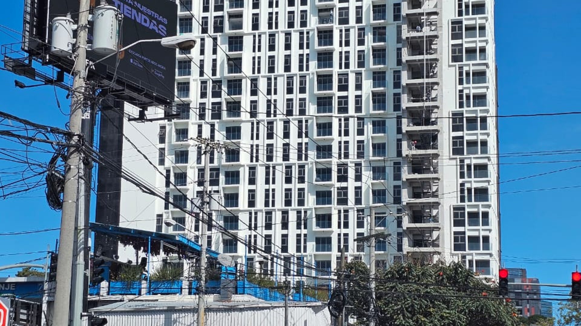 APARTAMENTO EN VENTA- EDIFICIO ATARAH Z.10