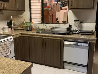 Vendo Casa en Zona 15 – Vista Hermosa II, por El Botticelli - Image 3