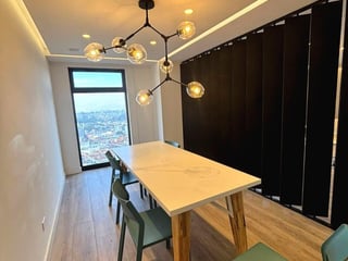 📍 APARTAMENTO EN VENTA – 2 HAB + BALCÓN | EDIFICIO CÉNTRICO | ZONA 5 - 2
