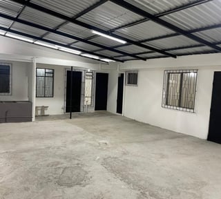 Propiedad Comercial en renta en zona 15