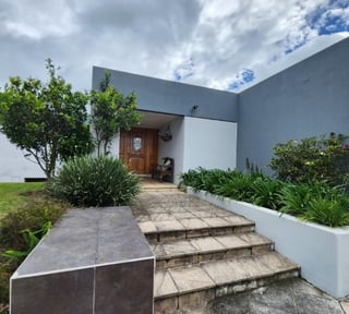 Casa en Venta en La Montaña Zona 16 Guatemala