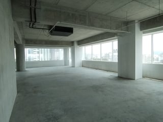 Oficina de 3,348 mts Sobre la Avenida Reforma zona 9 - 2