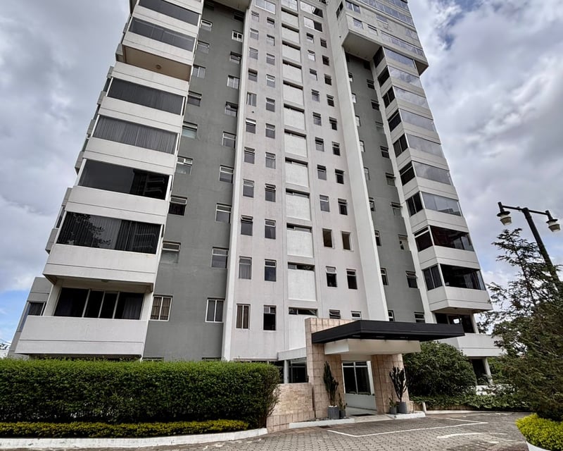 📍 APARTAMENTO EN RENTA – 3 HAB | CONVISTA | ZONA 15, SAN LÁZARO