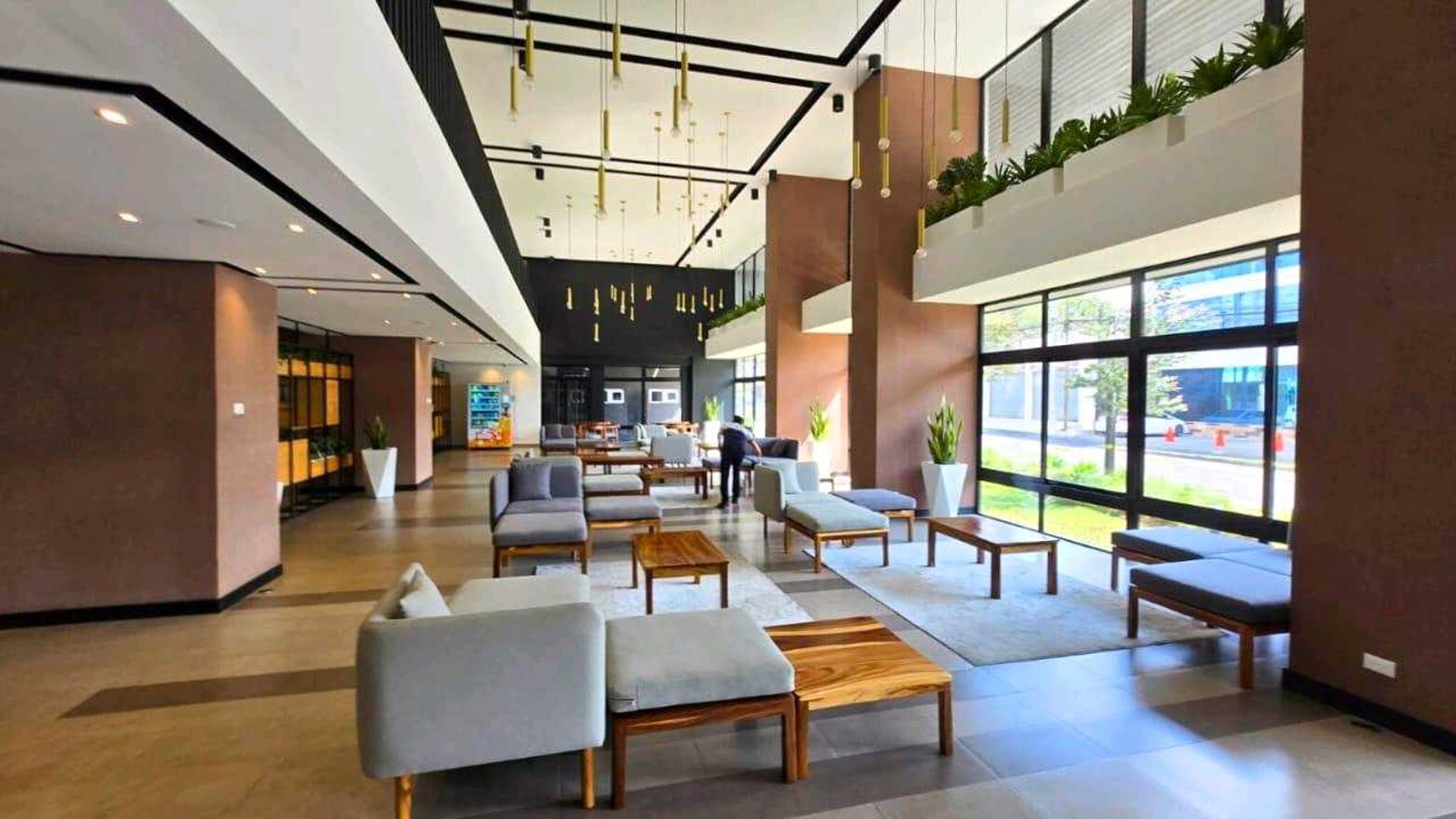 APARTAMENTO EN VENTA ???? Edificio Parque San Jorge, Zona 11 - Miniatura 6