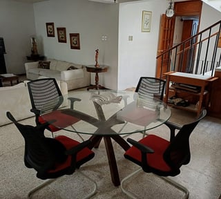 Casa Semi-Amueblada en Renta – Boulevard Vista Hermosa, Zona 15