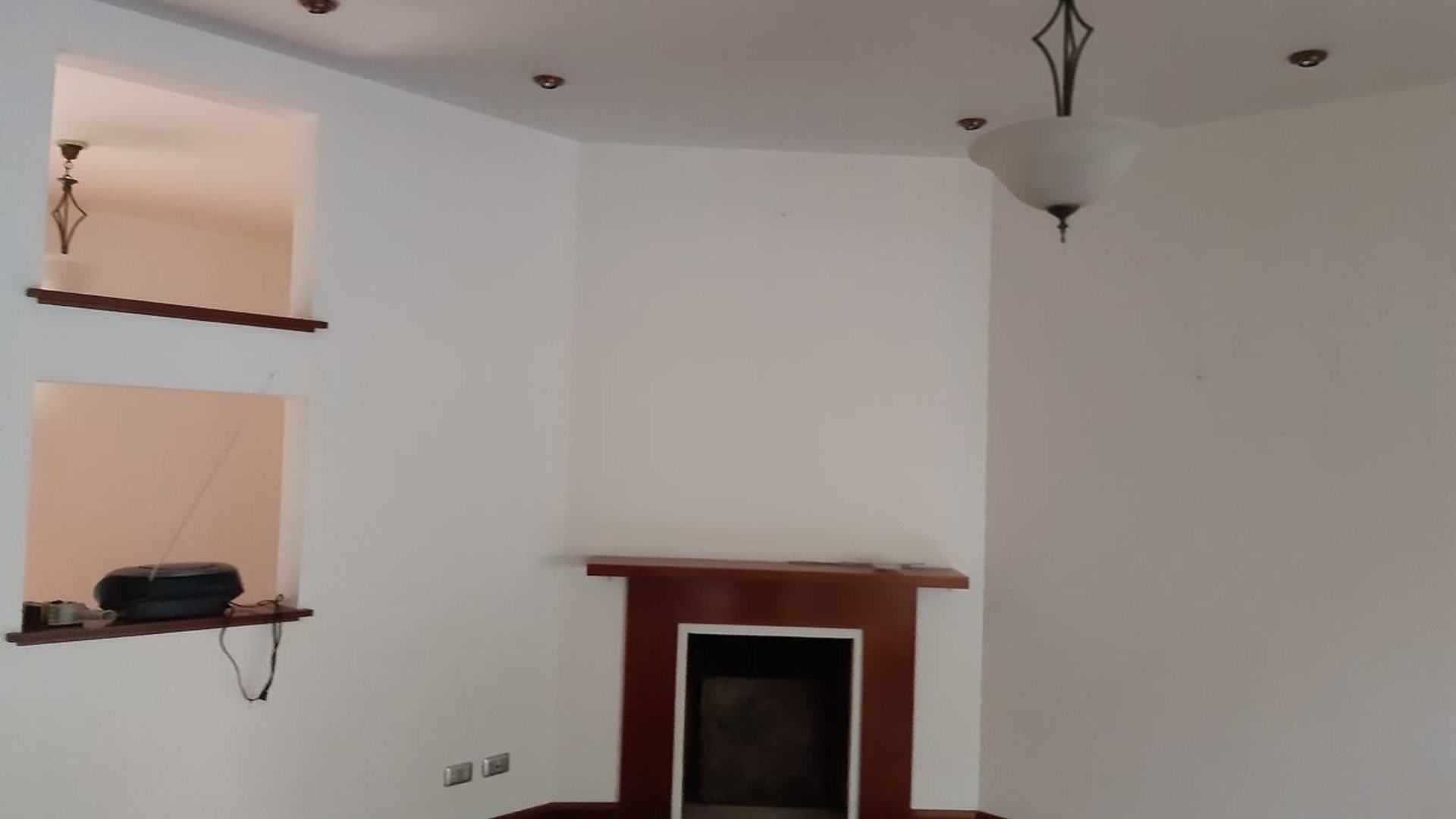 CASA EN ALQUILER EN CONDOMINIO EN SANTA ROSALIA - Miniatura 2