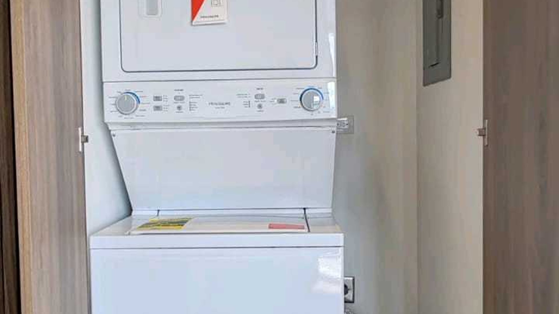 APARTAMENTO EN RENTA – VILA QUINCE, ZONA 15 - Miniatura 8