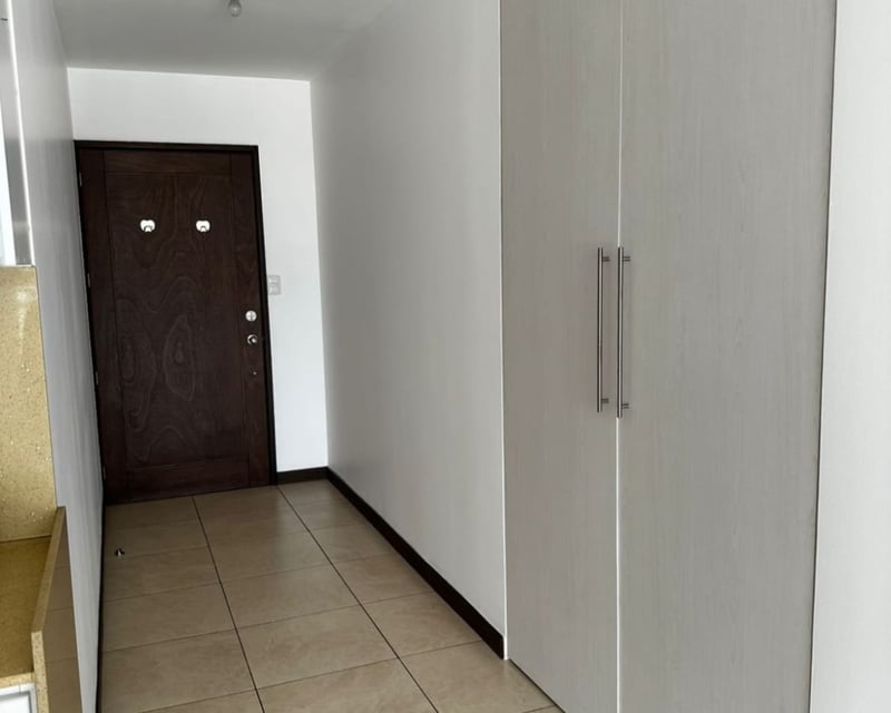 APARTAMENTO EN EDIFICIO PORTICO ZONA 7