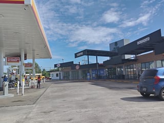 Locales en renta Plaza Arecas Km.80.1 Autopista Puerto - Image 8