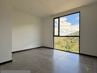 Apartamento nuevo a estrenar en Renta, zona 15 - Image 8