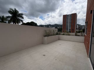 Apartamento en Alquiler / Venta Edificio Vila Quince, zona 15 VH2 - Image 10