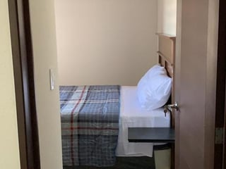 Modern 1 Bedroom Apartment for Rent in Zone 11, Guatemala City - Image 8