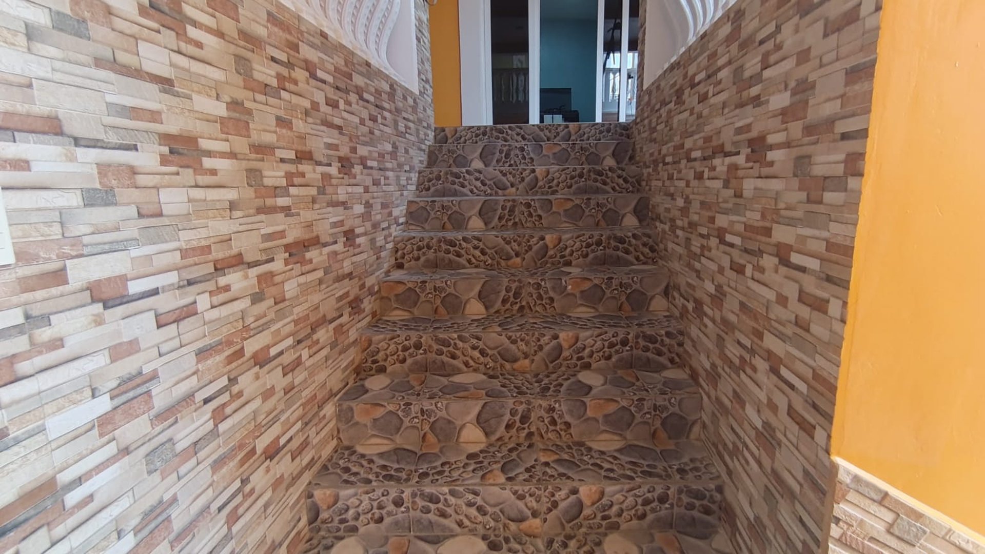 CASA EN RENTA IDEAL PARA OFICINAS O CLINICAS MEDICAS - Miniatura 16