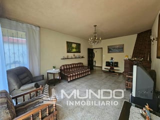 CASA CON TERRENO AMPLIO EN VENTA LAS CHARCAS ZONA 11 - 5