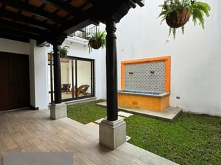 PRECIOSA CASA EN VENTA EN ANTIGUA - 2