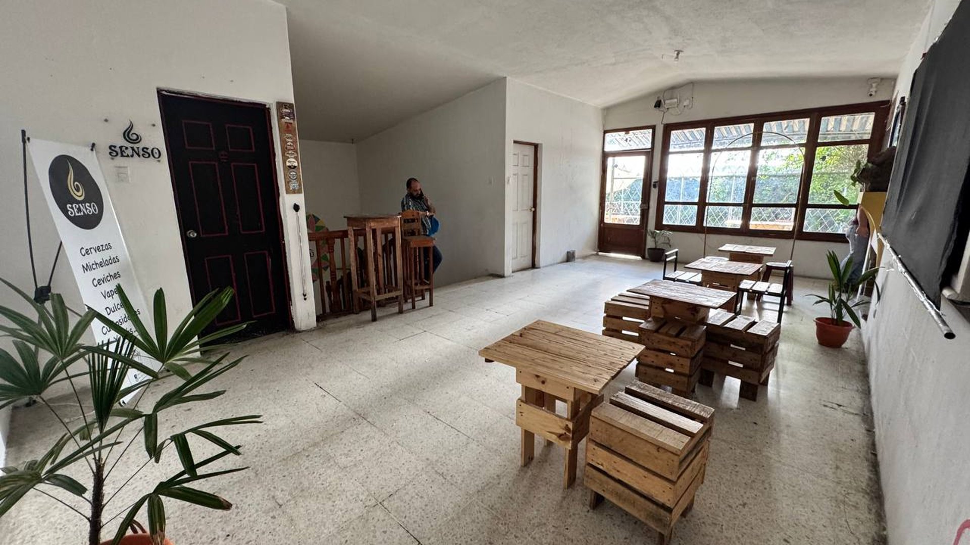 Casa comercial en renta en 15 avenida zona 1 - Miniatura 11
