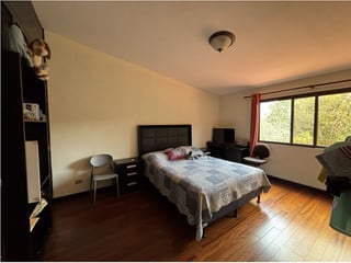 Casa en Venta – Jardines de San Isidro, Zona 16 - 4