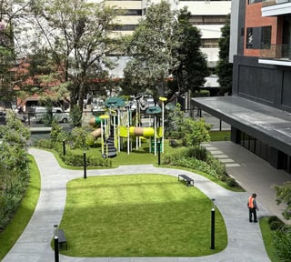 EDIFICIO FERRE DIEZ  ZONA 10 RENTA NUEVO APARTAMENTO AMUEBLADO 