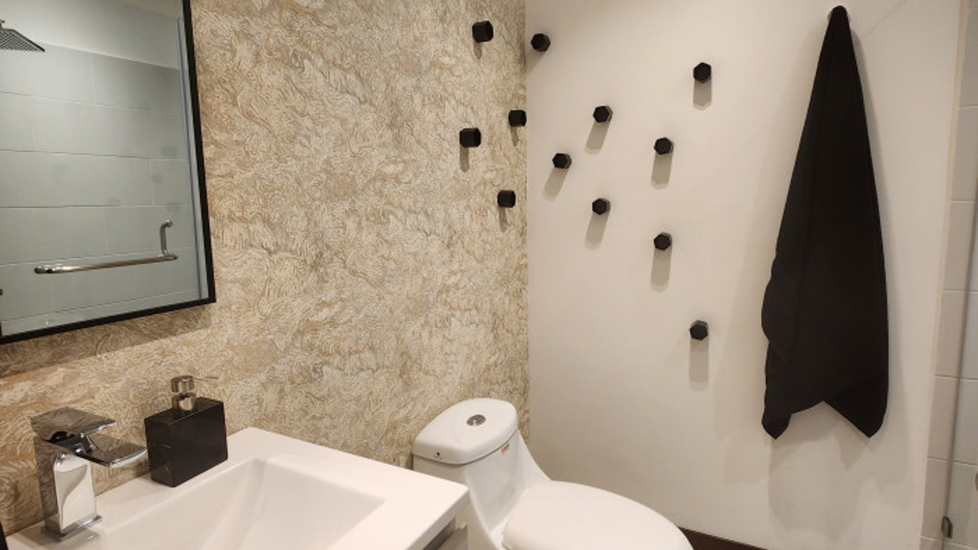 Apartamento en venta NUEVO EN ZONA 10 de 1 habitación - Miniatura 5