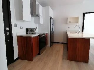 Apartamento en renta Lirios de Cayala zona 16 - 3