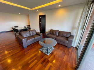 📍 APARTAMENTO AMUEBLADO EN RENTA – 1 HAB , SANTA SOFÍA | ZONA 10 - 2