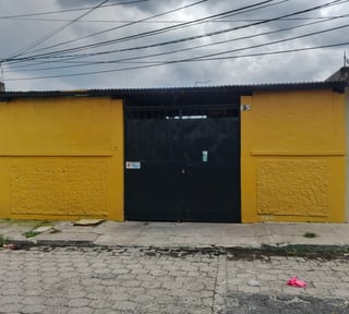 VENDO CASA CERCA DEL MERCADO VIEJO,VILLA NUEVA