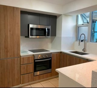 RENTO APTO Z.14 CONDADO LA VILLA REF.6956  3 HAB, 3 BAÑOS, 2 PARQUEOS, LINEA BLA