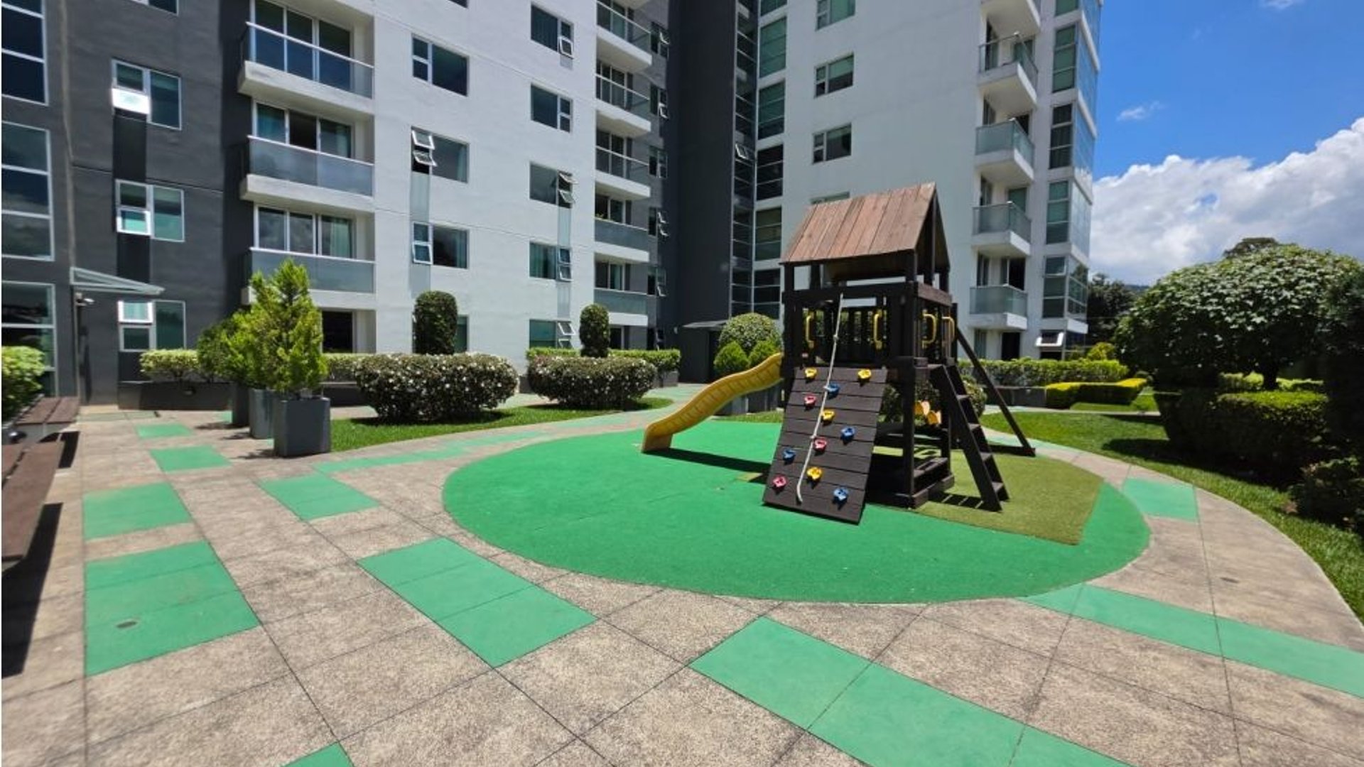 📍 APARTAMENTO EN RENTA – 3 HABITACIONES | CONDADO LA VILLA | ZONA 14
