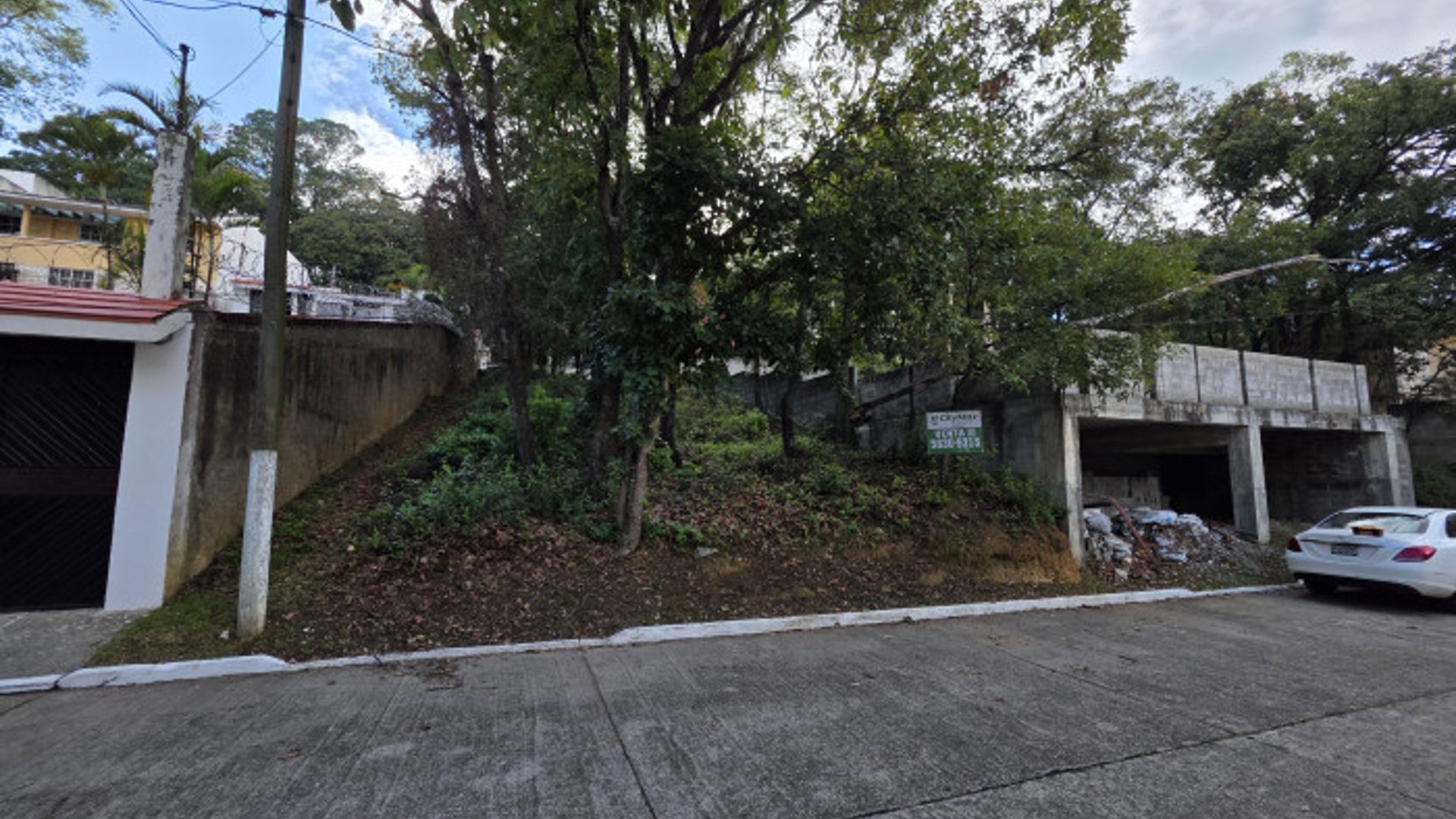 Terreno en Venta en Las Hojarascas Mixco - Miniatura 4