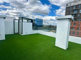 APARTAMENTO EN VENTA 📍 Edificio Senseti, zona 10 - Image 1