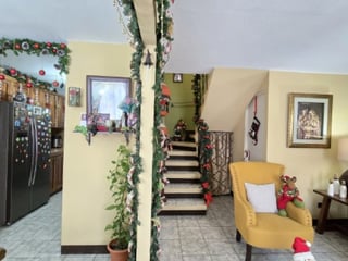 Casa en Venta Alamedas de Santa Clara Villa Nueva - 2