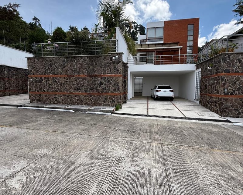 HERMOSA CASA EN RENTA 4 HABITACIONES, KM 12.5 CARRETERA EL SALVADOR