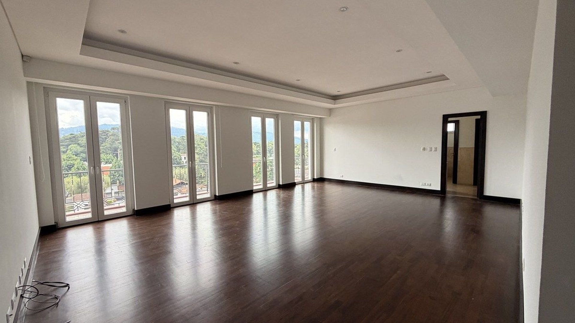 Apartamento en Alquiler | Edificio Quinta Avenida, Zona 14 - Miniatura 18
