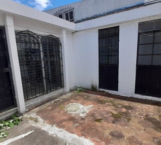 Casa de uso comercial en venta en Villa Linda II