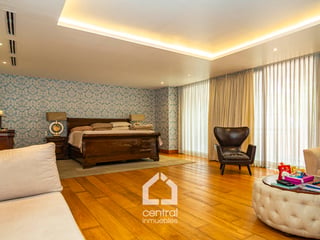 Exclusiva casa de 4 habitaciones en zona 14 - 4