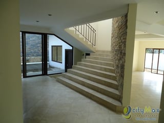 Casa en Venta Carretera a Antigua Guatemala, San Lucas - Image 16