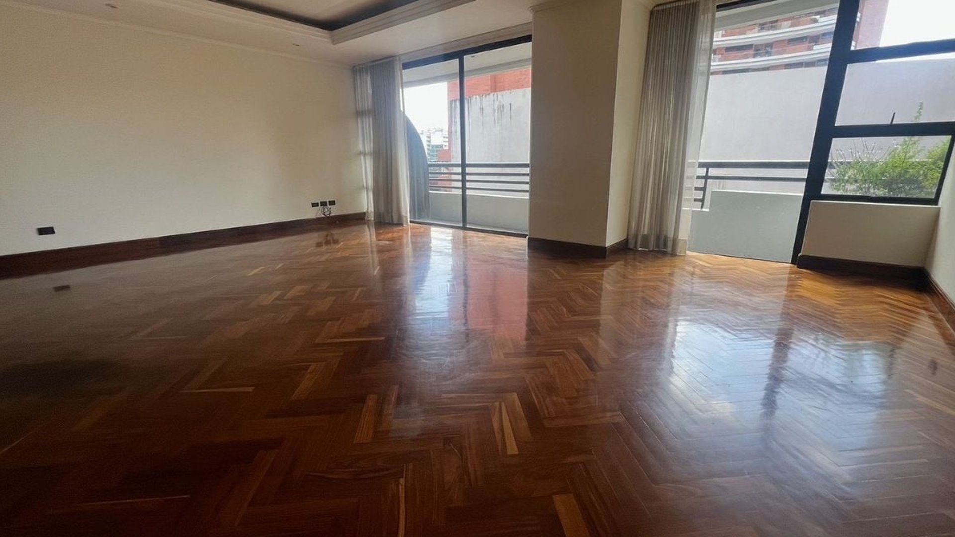 APARTAMENTO EN RENTA – SAN IGNACIO , ZONA 10