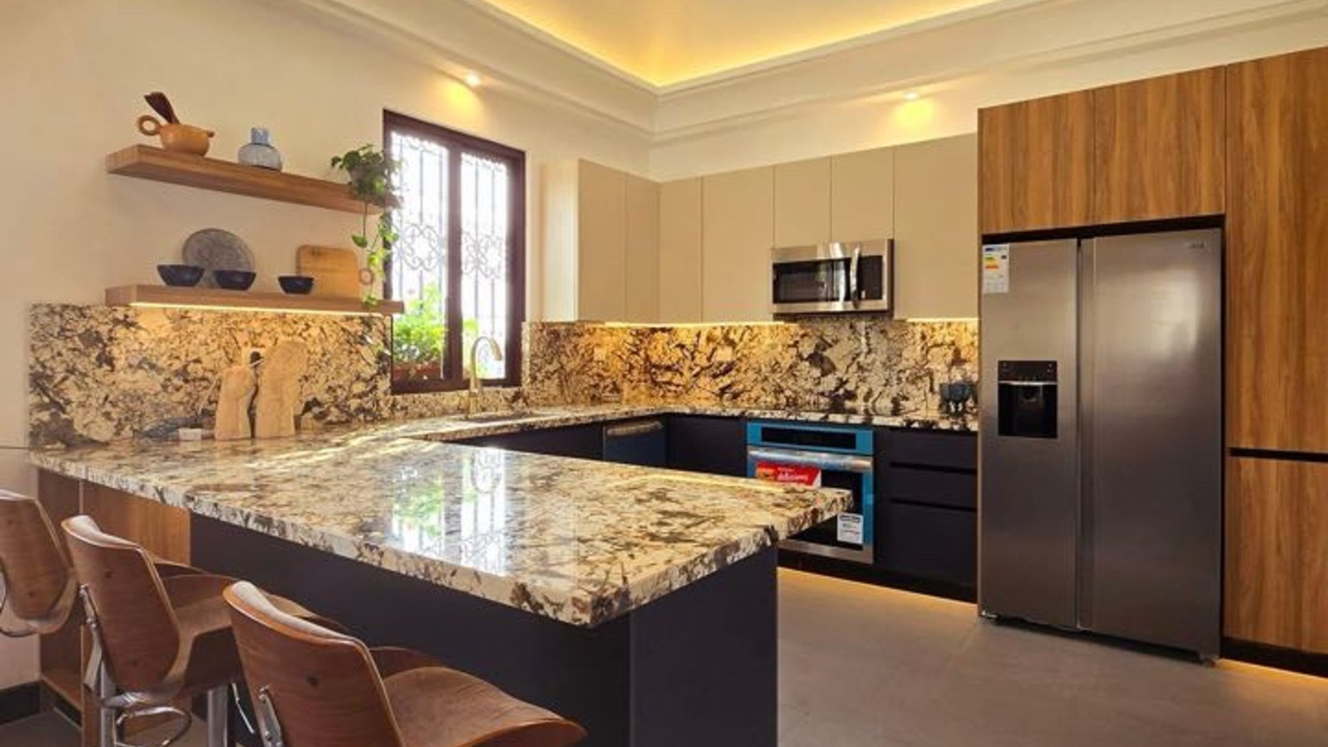 CASA EN VENTA EN ANTIGUA GUATEMALA - Miniatura 5