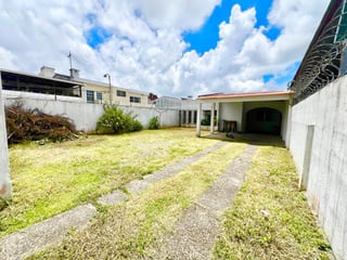 Propiedad con 2 Casas Venta Carretera a San Jose Pinula - 5