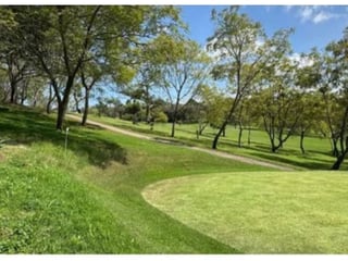 Terreno en Venta Frente al Campo de Golf – EL PULTE GOLF,  Zona 16 - 4