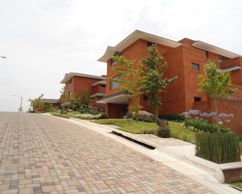 Casa en Venta Lomas San Antonio Santa Catarina Pinula