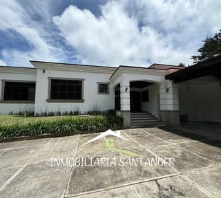 Casa de 1 nivel en Renta o Venta Carretera a El Salvador