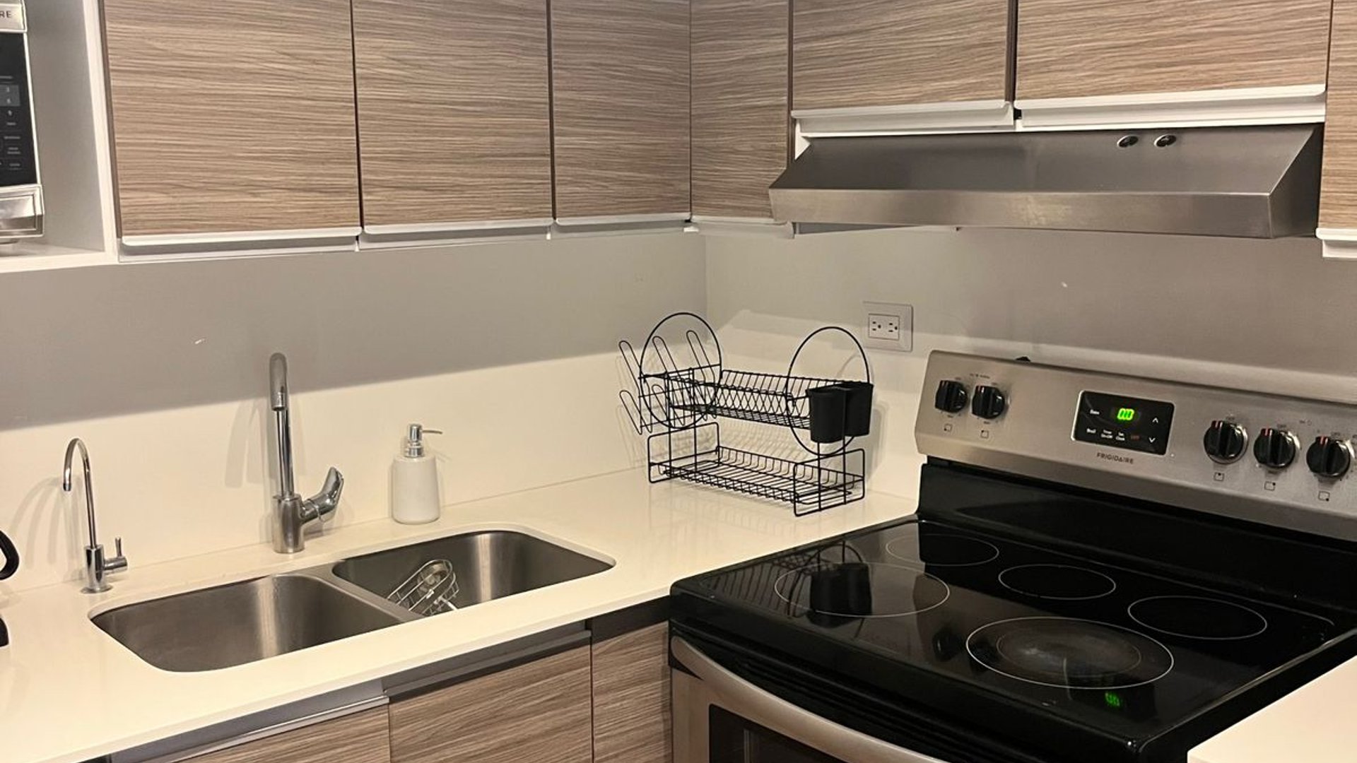 ???? APARTAMENTO EN RENTA – 3 HAB | CASALINI DE ALTAMIRA | ZONA 10 - Miniatura 3