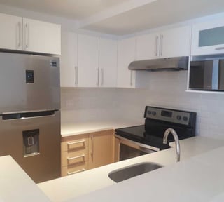 APARTAMENTO EN ALQUILER EN ZONA 10  -  2 HABITACIONES
