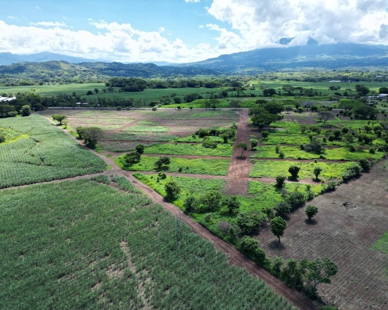 RESIDENCIAL CAMINO A TAXISCO / Terrenos en venta