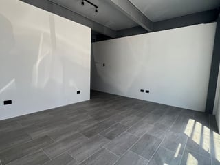 Se Renta Ofibodega Entrada a la Vas por Boca del monte Ref-6053 - 5